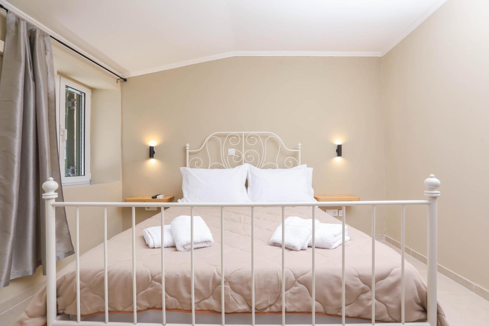 Fortezza Vista, Corfu Old Town Holiday home *